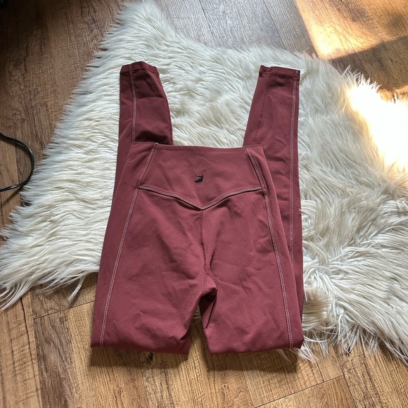 GLYDER Contrast Legging In Merlot - Picture 5 of 5